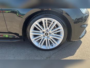Used Audi A4 2017 for sale - 79197223: Photo
