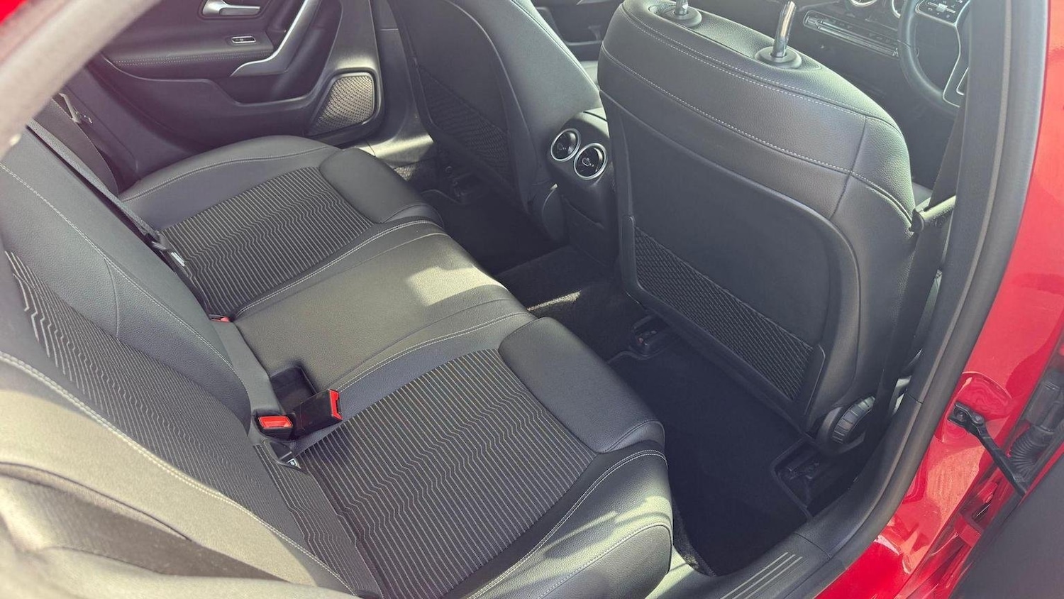 Used Mercedes-Benz A-Class 2019 for sale - 76178948: Photo 9