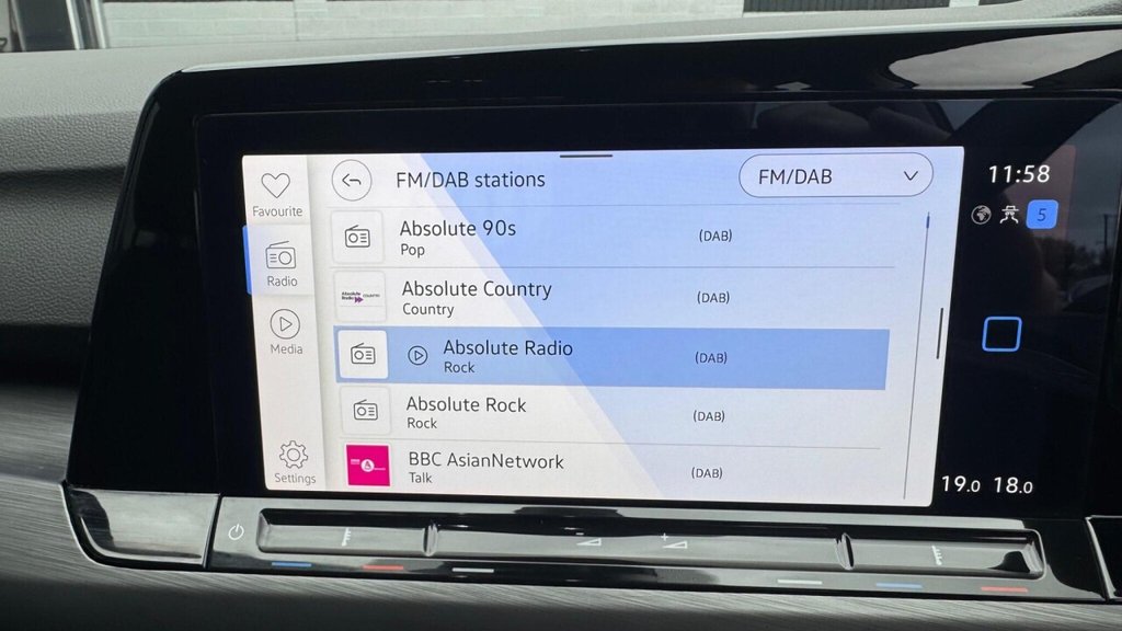 Used Volkswagen Golf 2021 for sale - 76821122: Photo 19