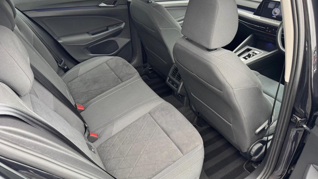 Used Volkswagen Golf 2021 for sale - 76821122: Photo 7