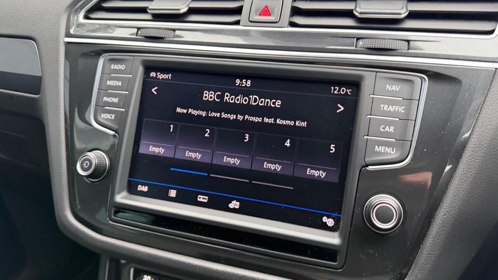 Used Volkswagen Tiguan 2017 for sale - 77275738: Photo 18