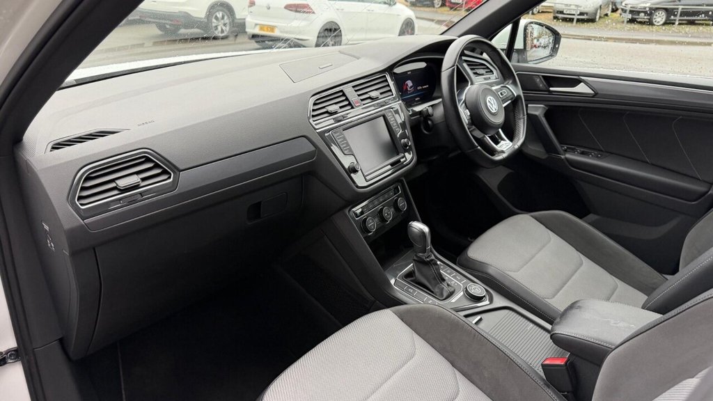 Used Volkswagen Tiguan 2017 for sale - 77275738: Photo 8