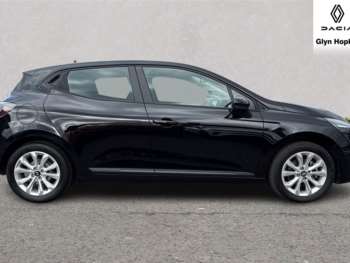 Used Renault Clio 2024 for sale - 73782603: Photo
