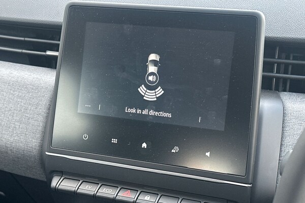 Used Renault Clio 2024 for sale - 74579525: Photo 19