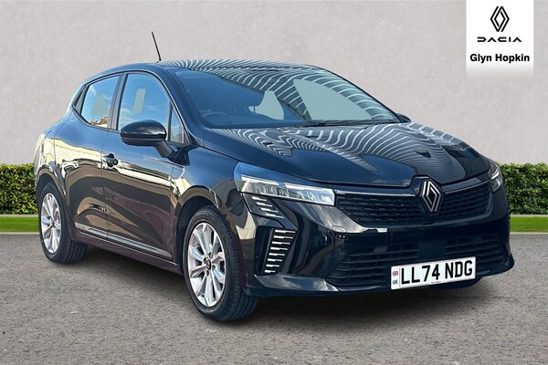 Used Renault Clio 2024 for sale - 74579525: Photo 1