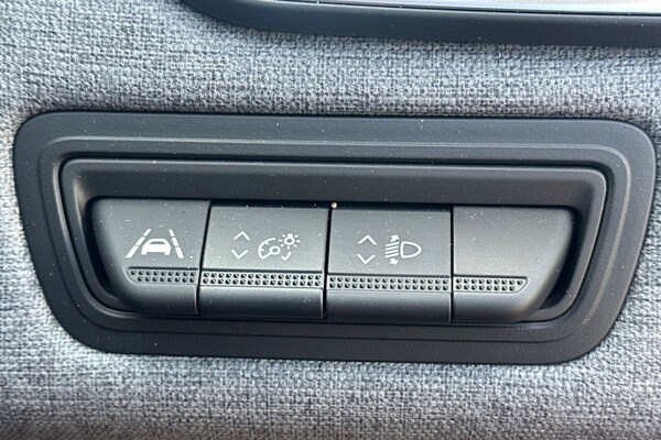 Used Renault Clio 2024 for sale - 74579525: Photo 30