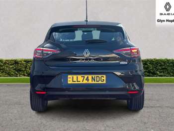 Used Renault Clio 2024 for sale - 74579525: Photo