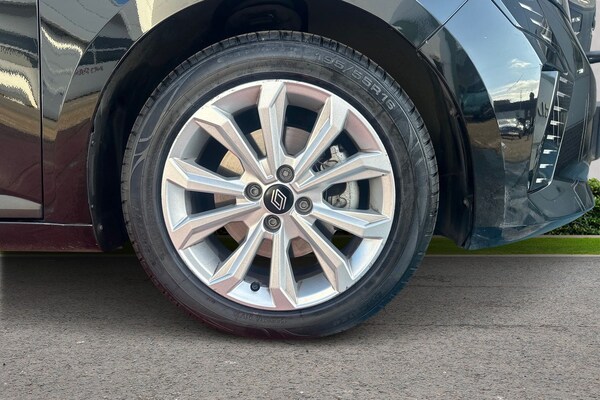 Used Renault Clio 2024 for sale - 74579525: Photo 9