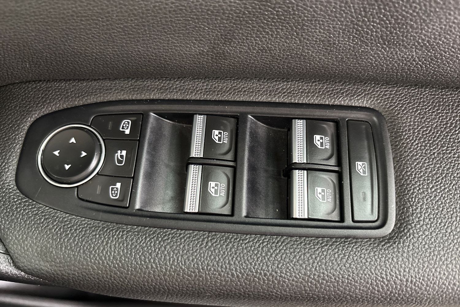 Used Renault Captur 2021 for sale - 76015264: Photo 16