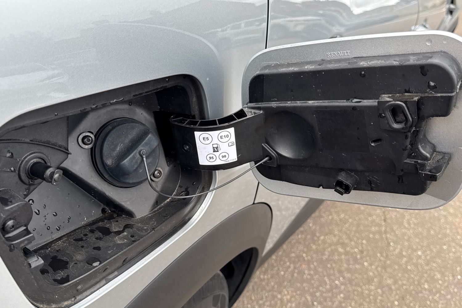 Used Renault Captur 2023 for sale - 75910548: Photo 42