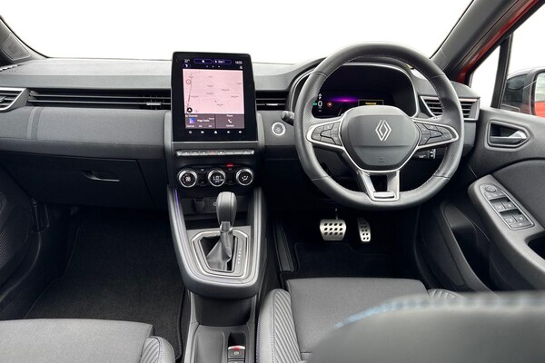 Used Renault Clio 2024 for sale - 75722343: Photo 12