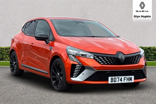 Used Renault Clio 2024 for sale - 75722343: Photo 1