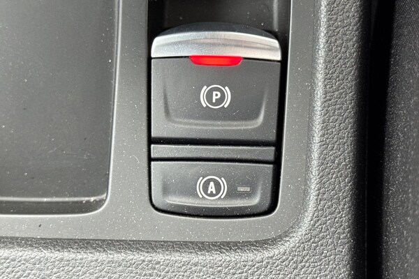 Used Renault Clio 2024 for sale - 75722343: Photo 32