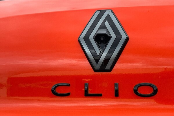 Used Renault Clio 2024 for sale - 75722343: Photo 43