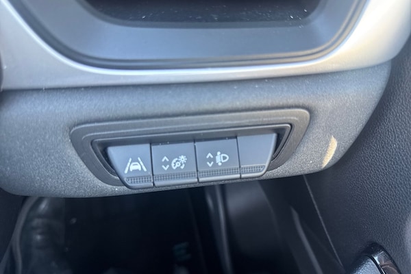 Used Renault Captur 2023 for sale - 75180271: Photo 33