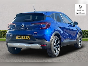 Used Renault Captur 2023 for sale - 75180271: Photo