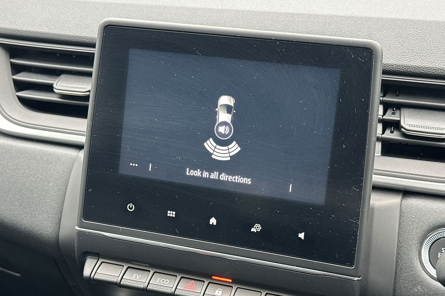 Used Renault Captur 2023 for sale - 75910453: Photo 19