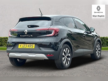 Used Renault Captur 2023 for sale - 75910453: Photo