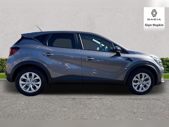 Used Renault Captur 2022 for sale - 75108394: Photo