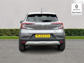 Used Renault Captur 2023 for sale - 75108395: Photo