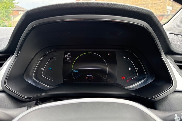 Used Renault Captur 2023 for sale - 75333233: Photo 20