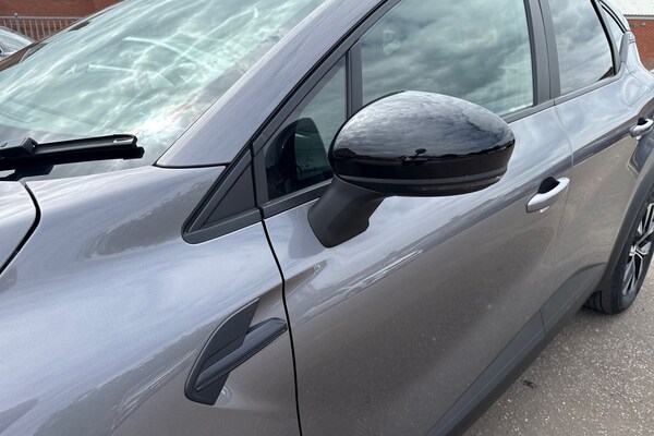 Used Renault Captur 2023 for sale - 75333233: Photo 30