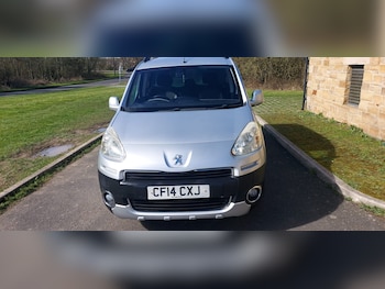 Used Peugeot Partner Tepee 2014 for sale - 78026197: Photo