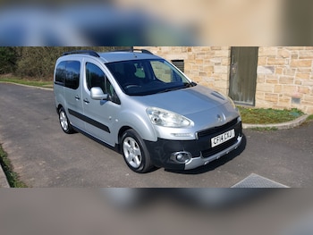 Used Peugeot Partner Tepee 2014 for sale - 78026197: Photo