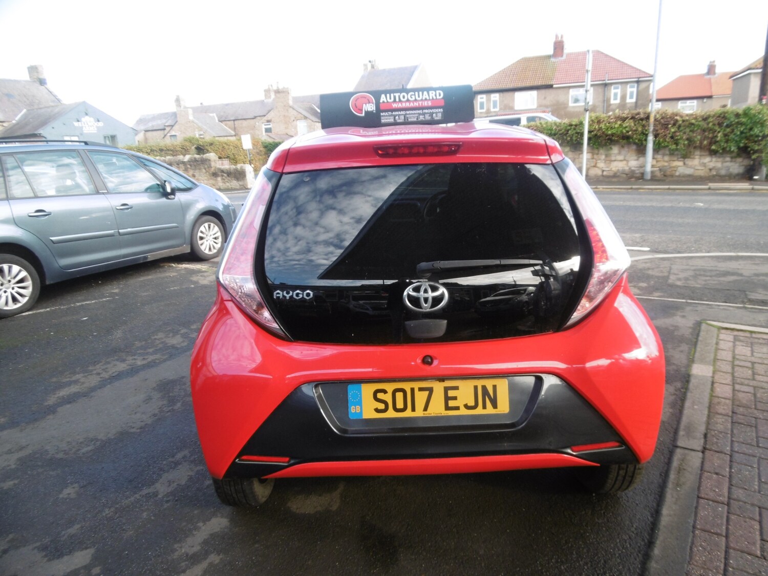Used Toyota AYGO 2017 for sale - 76320489: Photo 4