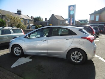 Used Hyundai i30 2012 for sale - 76027629: Photo