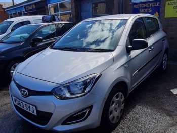 Used Hyundai i20 2013 for sale - 74731501: Photo