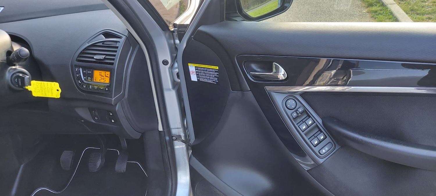 Used Citroen Grand C4 Picasso 2013 for sale - 78065339: Photo 11