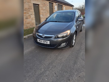 2011 (11) - 2.0 CDTi 16V SRi 5dr Auto