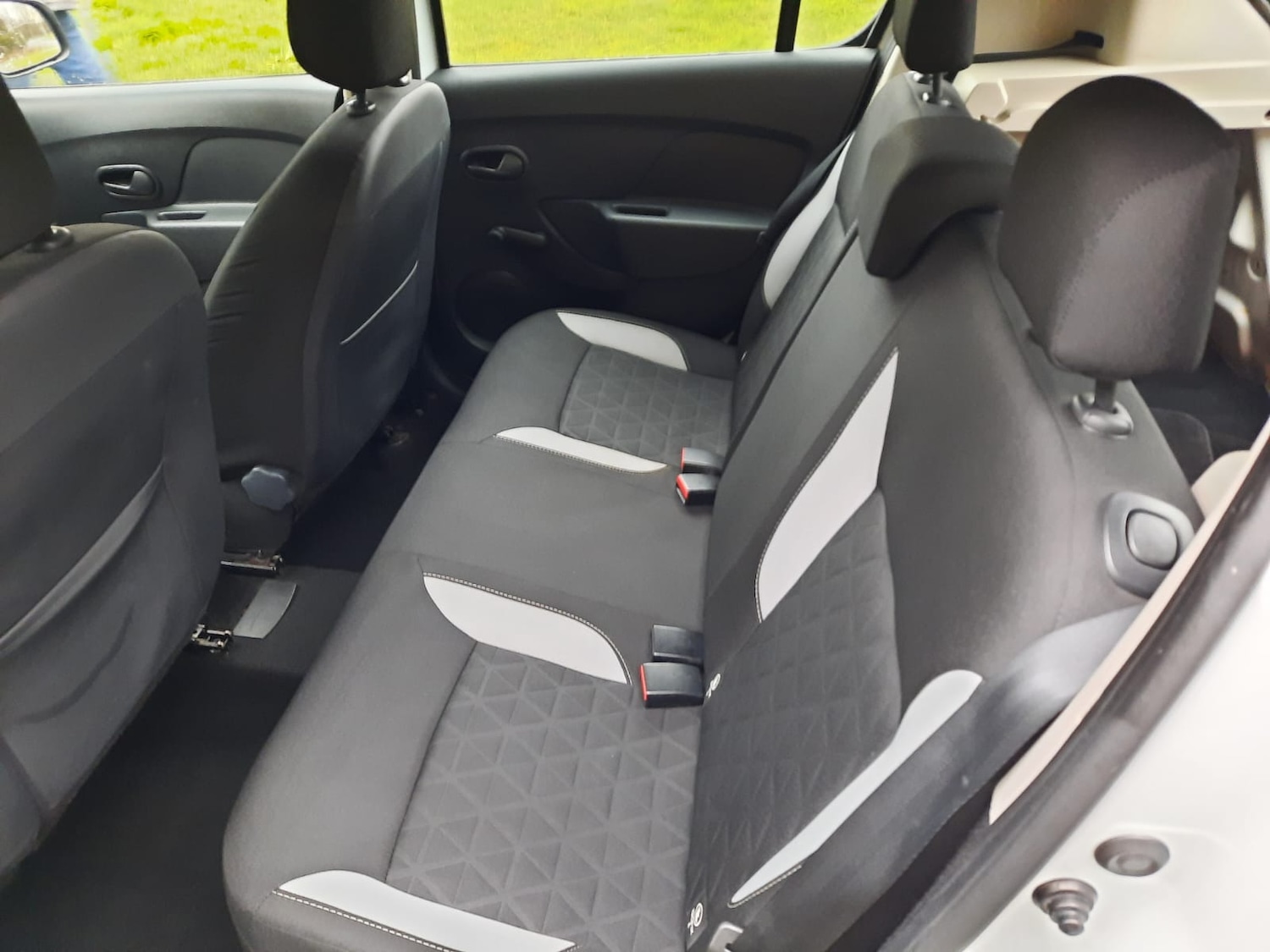 Used Dacia Sandero Stepway 2015 for sale - 76027752: Photo 11