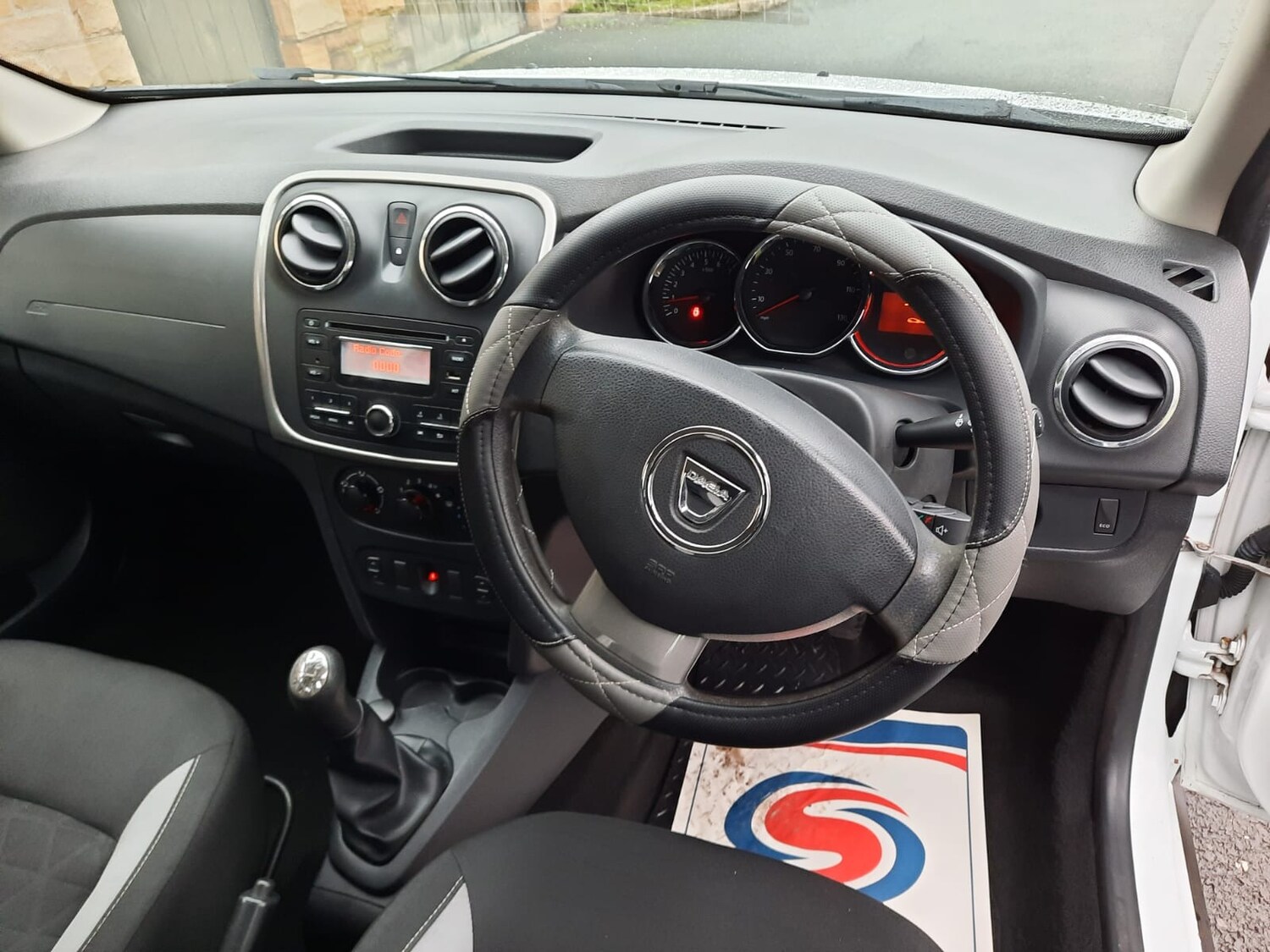 Used Dacia Sandero Stepway 2015 for sale - 76027752: Photo 18