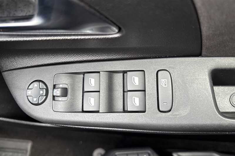 Used Vauxhall Corsa 2025 for sale - 78137882: Photo 16