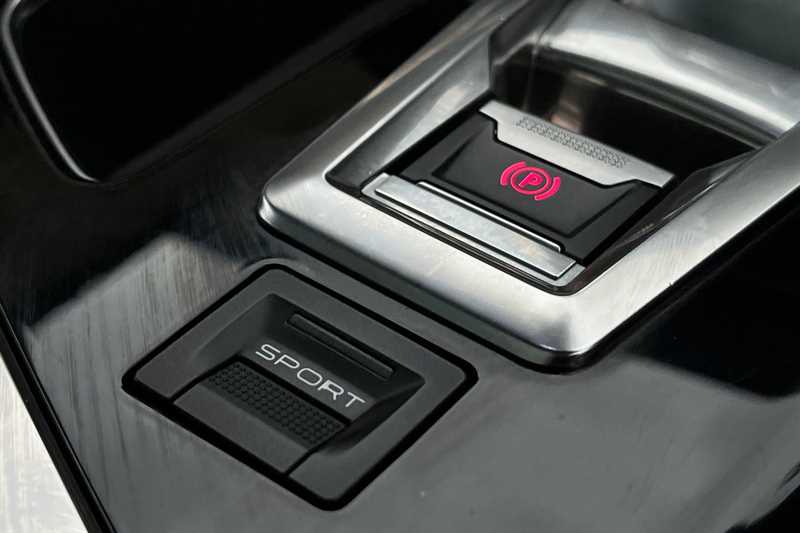 Used Peugeot 3008 2018 for sale - 76442847: Photo 47