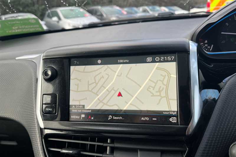 Used Peugeot 2008 2018 for sale - 77481455: Photo 18