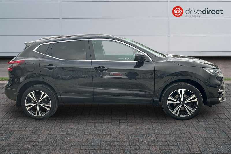 Used Nissan Qashqai 2018 for sale - 77567111: Photo 2