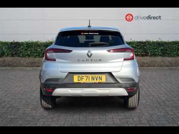 Used Renault Captur 2022 for sale - 74656982: Photo