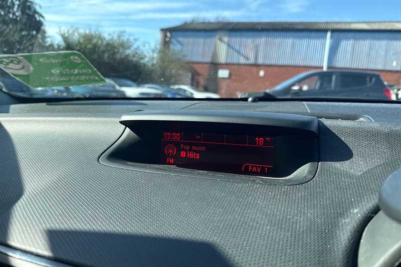 Used Vauxhall Meriva 2017 for sale - 77900777: Photo 17