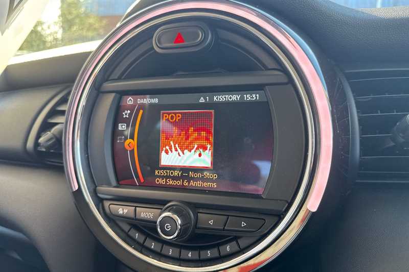 Used MINI Hatch 2019 for sale - 78188242: Photo 18