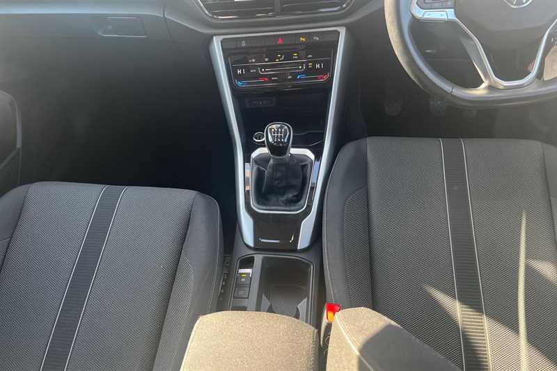 Used Volkswagen T-Roc 2023 for sale - 77728272: Photo 14