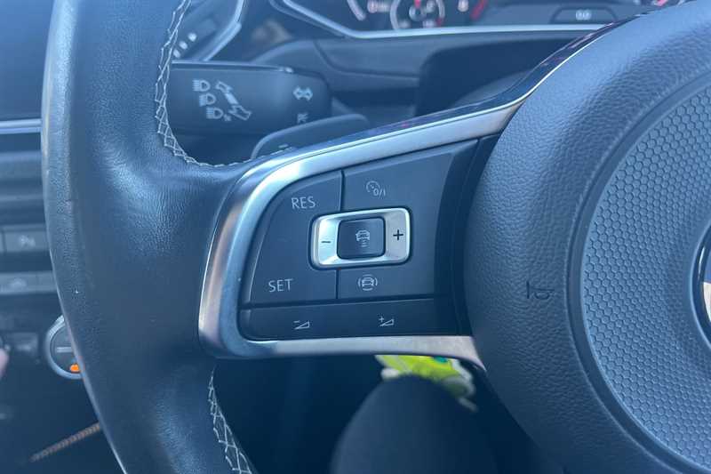 Used Volkswagen T-Roc 2021 for sale - 78207989: Photo 21