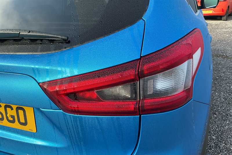 Used Nissan Qashqai 2017 for sale - 77699269: Photo 32