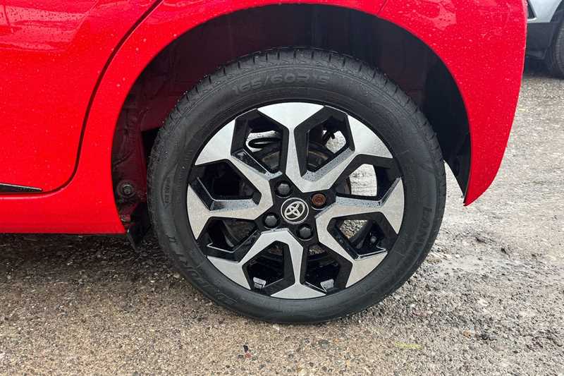 Used Toyota AYGO 2020 for sale - 77334936: Photo 11