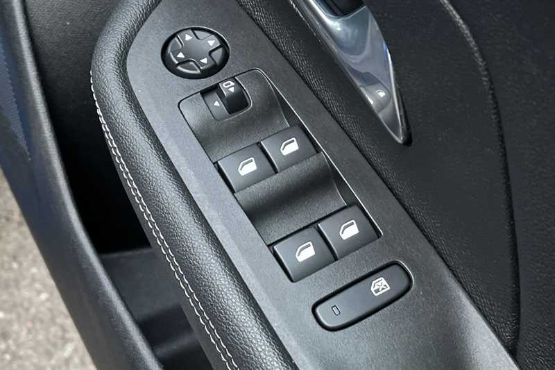 Used Vauxhall Mokka 2023 for sale - 76525354: Photo 16