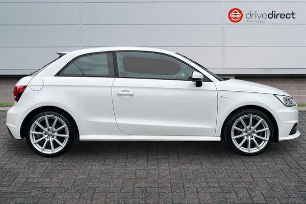 Used Audi A1 2016 for sale - 76286512: Photo 2