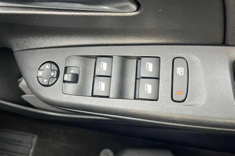 Used Vauxhall Corsa 2022 for sale - 76890802: Photo 16