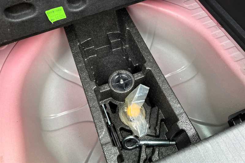 Used Vauxhall Corsa 2018 for sale - 76462885: Photo 37